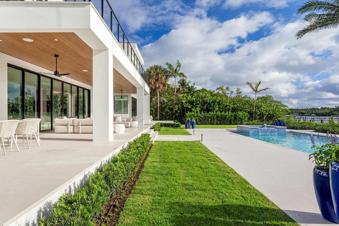 OCEAN PARK H W ROBBINS ADD IN - Residential