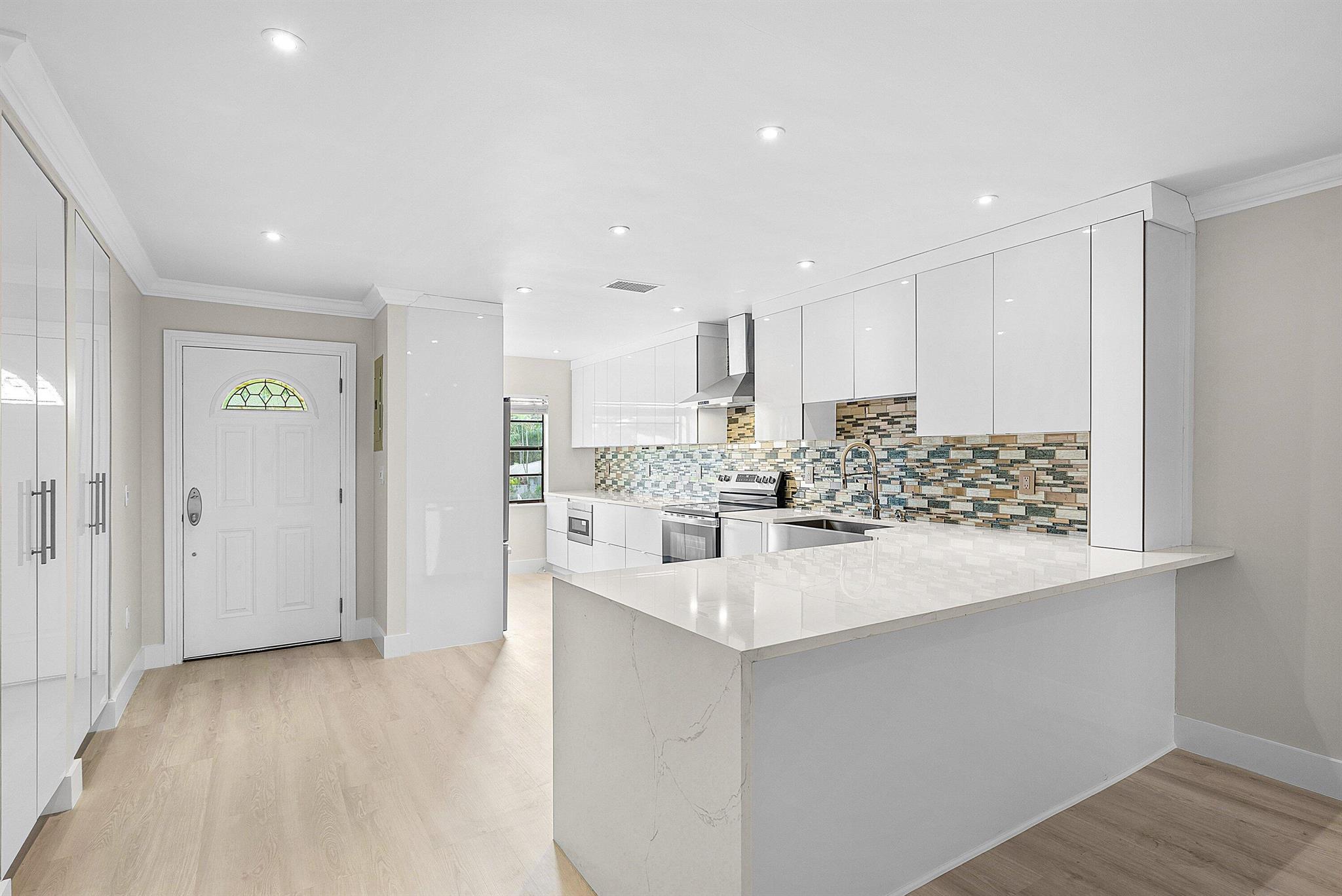 STRATFORD AT HUNTERS RUN - Residential