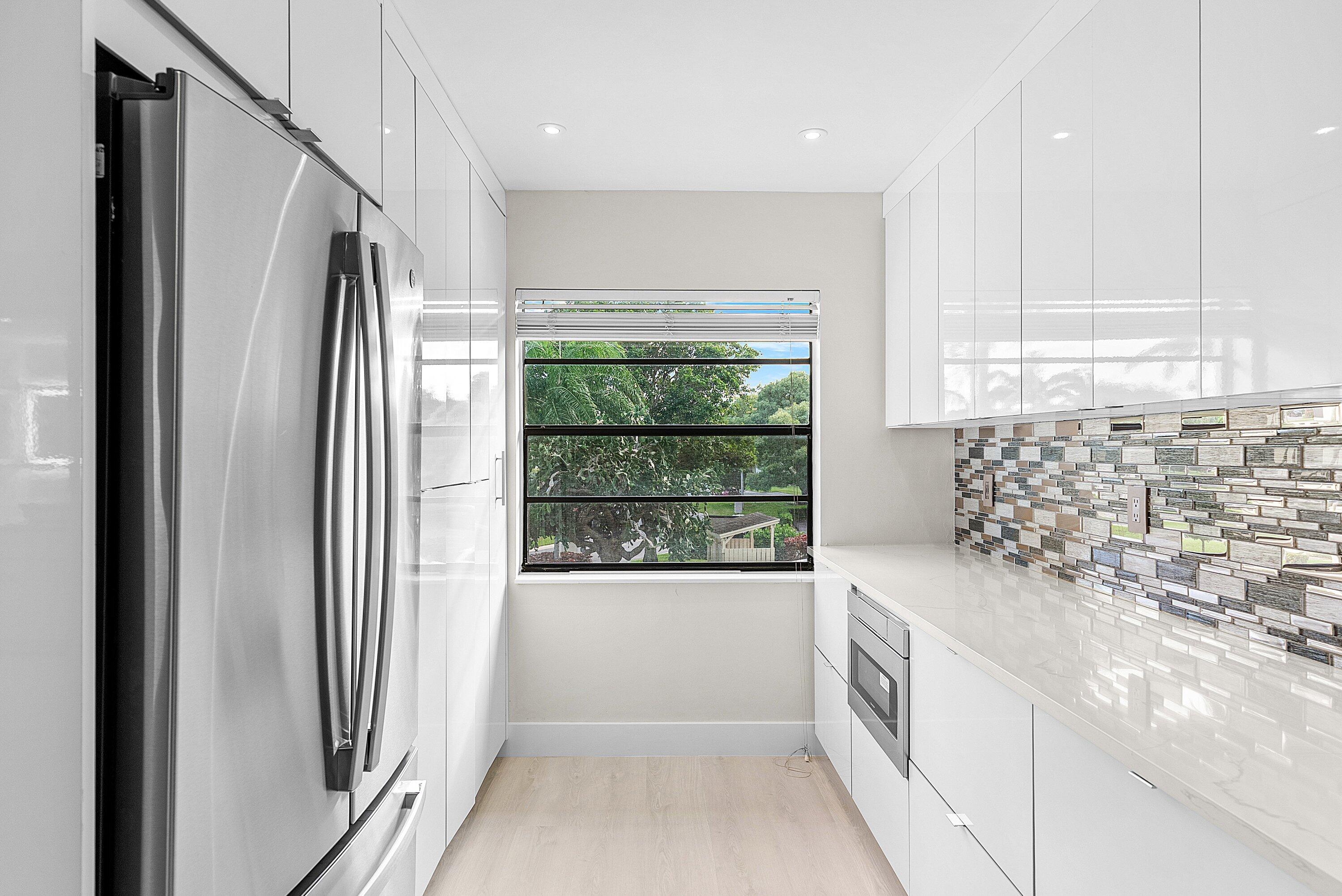 STRATFORD AT HUNTERS RUN CONDO - Residential