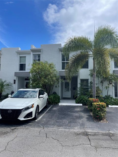 A home in Wilton Manors