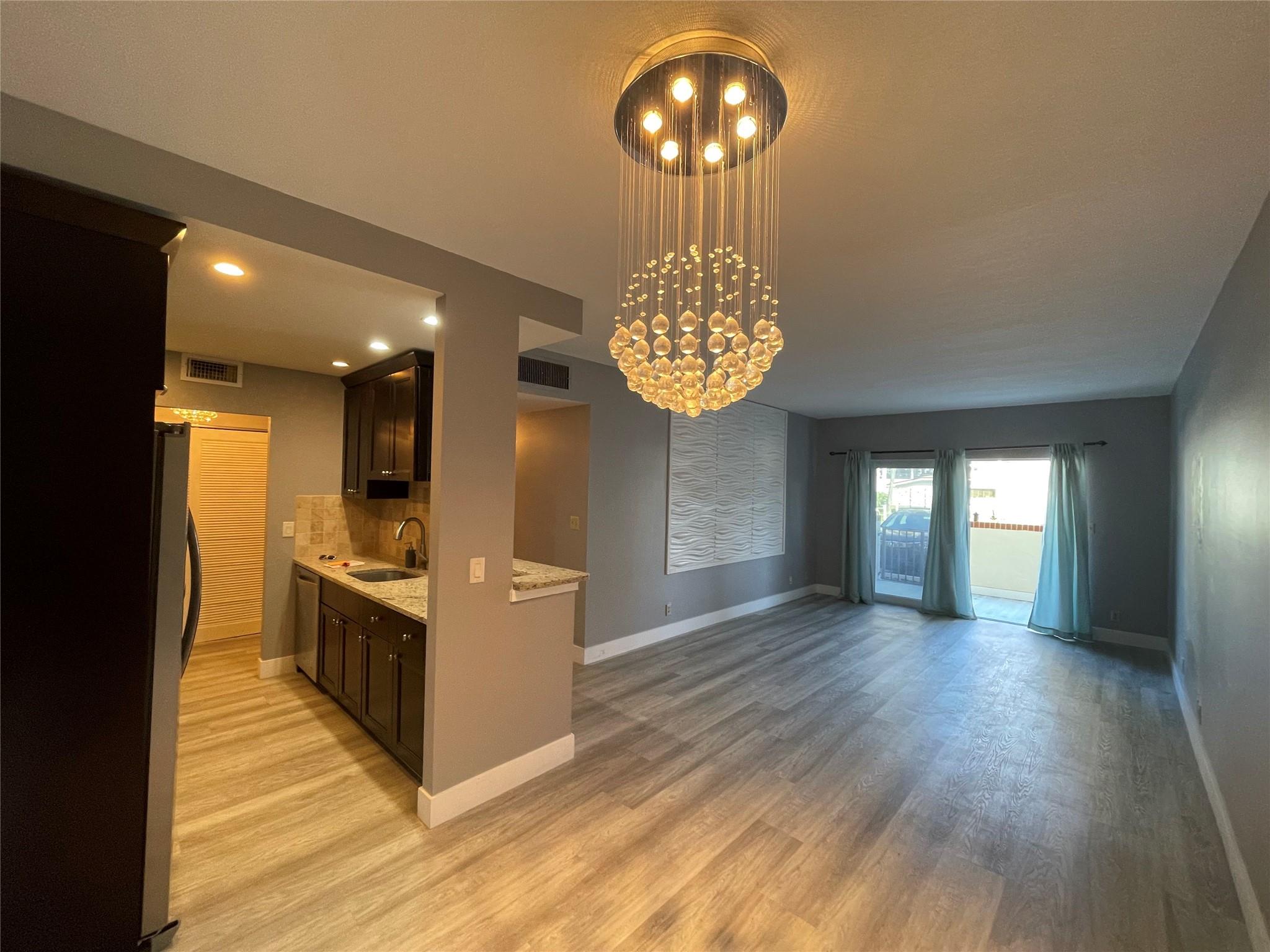 Lado Del Rio Condo - Residential Lease