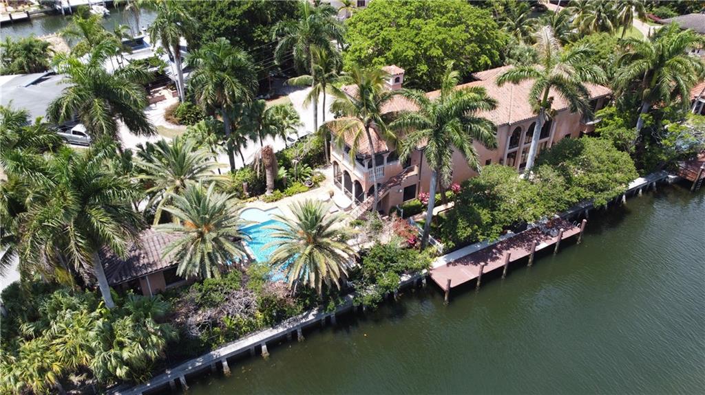 SEVEN ISLES - Residential