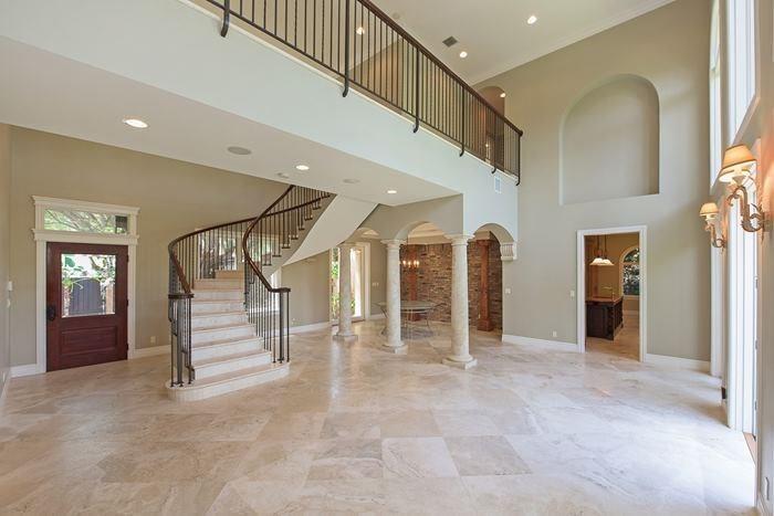 SEVEN ISLES - Residential