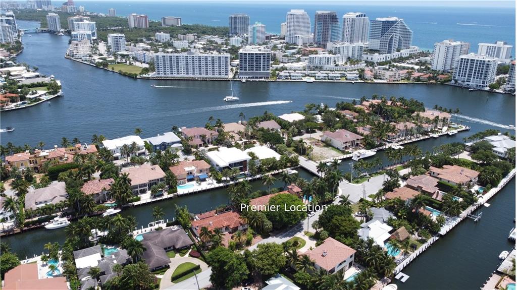 SEVEN ISLES - Residential