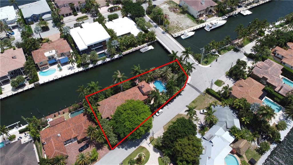 SEVEN ISLES - Residential