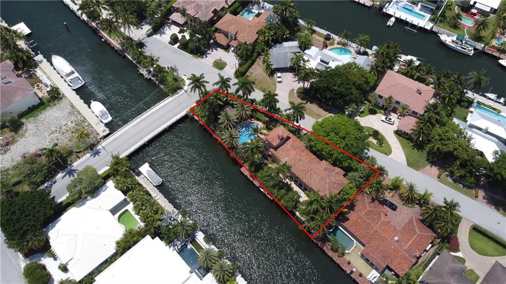 SEVEN ISLES - Residential