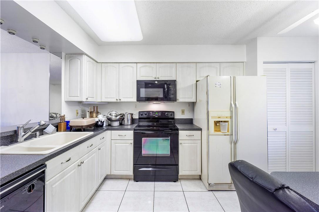 Huntington Pointe - Residential