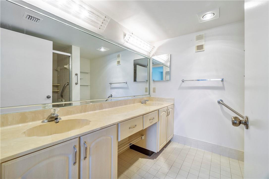 Huntington Pointe - Residential