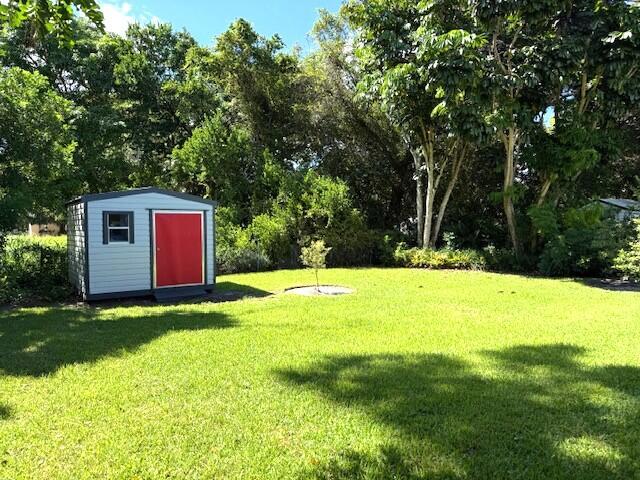 Fort Pierce, Florida 34950, United States, 3 Bedrooms Bedrooms, ,2 BathroomsBathrooms,Residential,Pending,212526