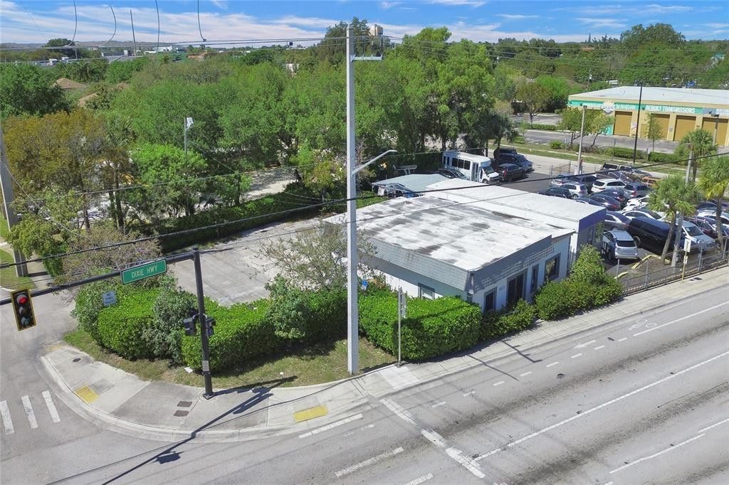 Photo of 3311 N Dixie Highway, Pompano Beach, FL 33064 (MLS # B26036501)