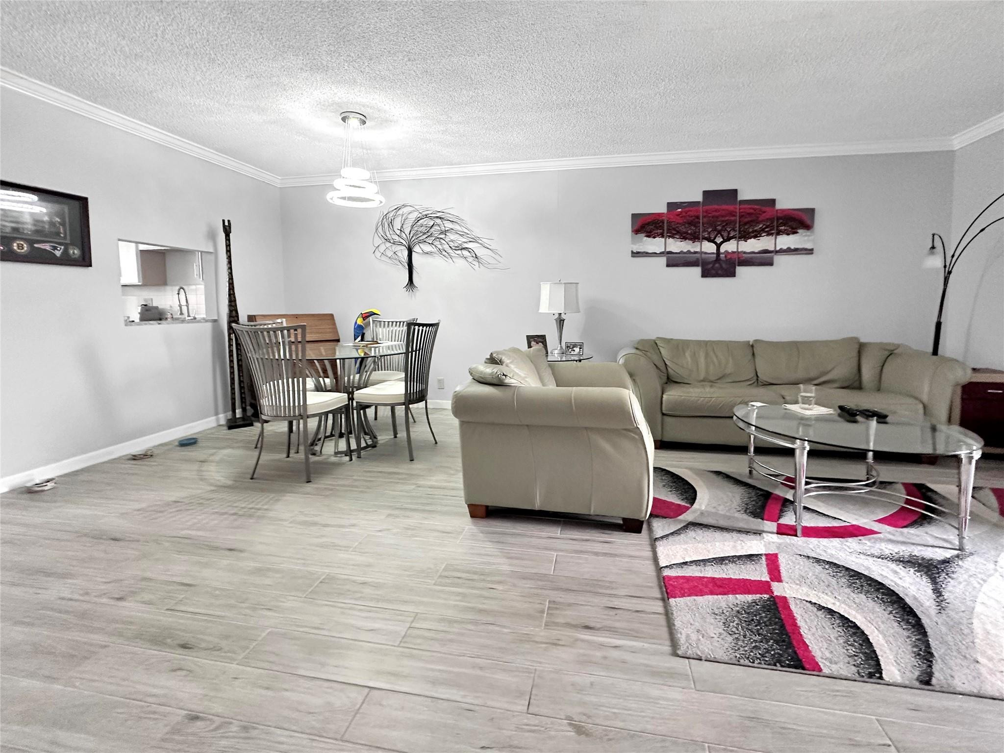 ORIOLE GOLF & TENNIS CLUB - Residential Lease