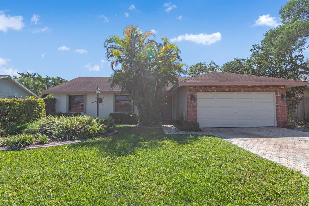 Photo of 1840 NW 43rd Street, Oakland Park, FL 33309 (MLS # R10930949)