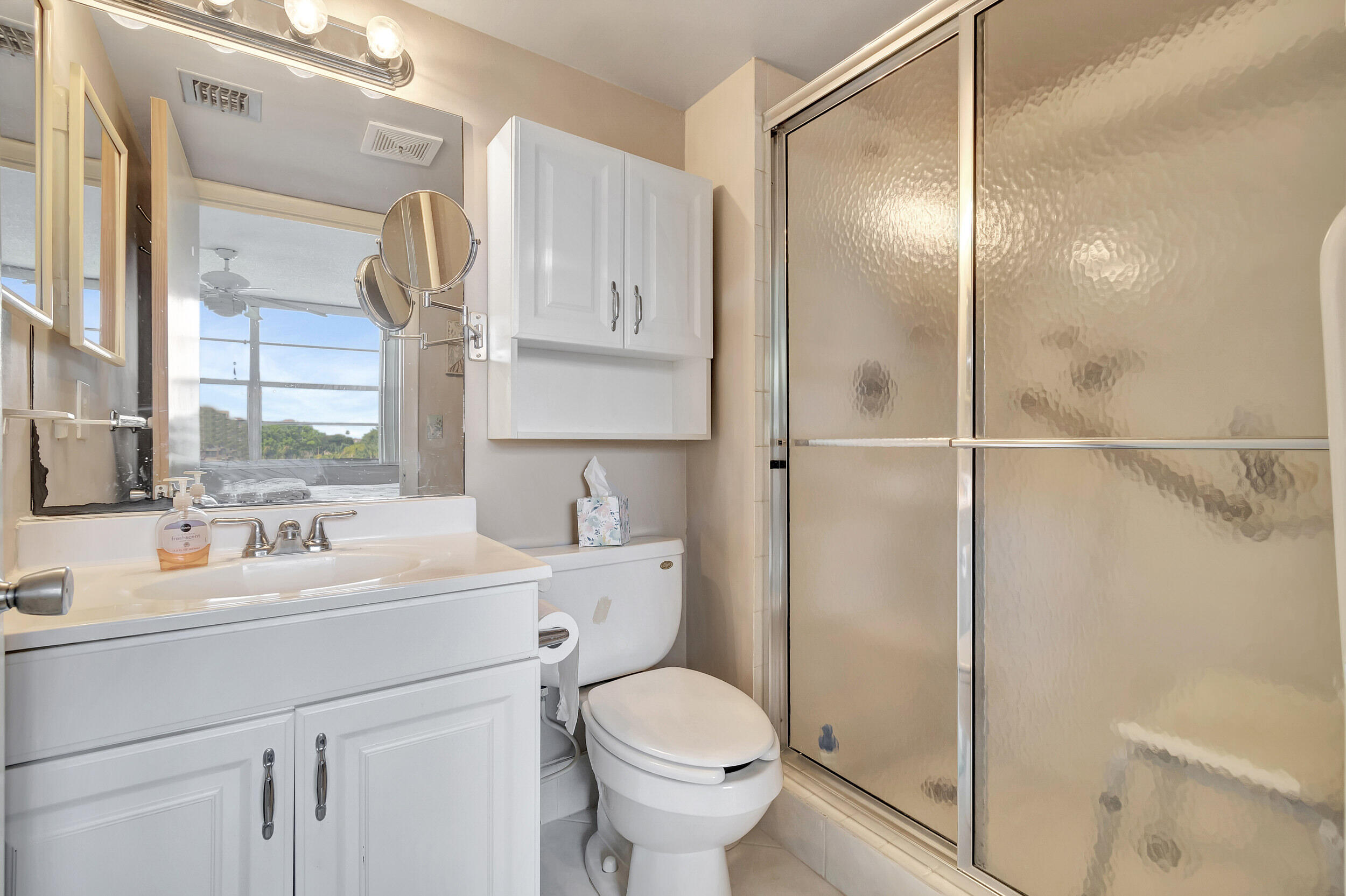 VILLAGES OF ORIOLE ABBEY CONDO - Residential