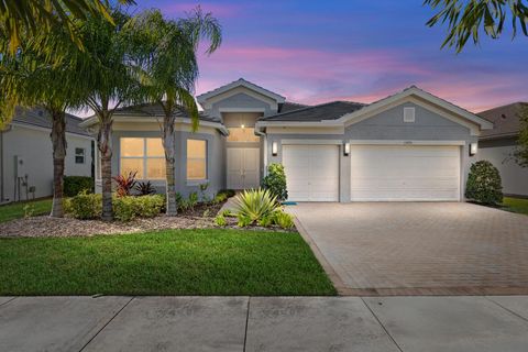 11974 SW Laguna Bay Port St Lucie FL 34987