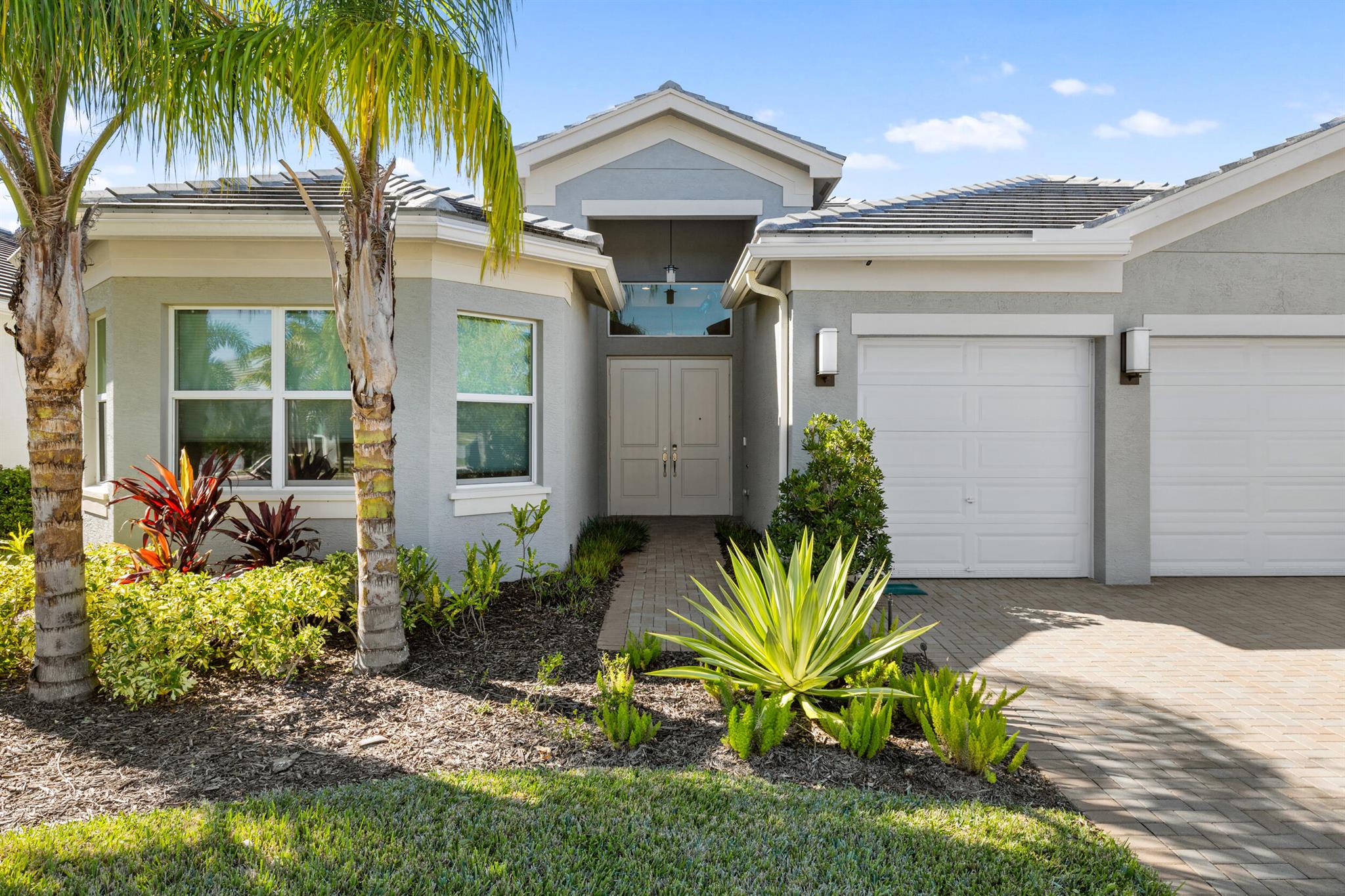 RIVERLAND, Valencia Grove - Residential