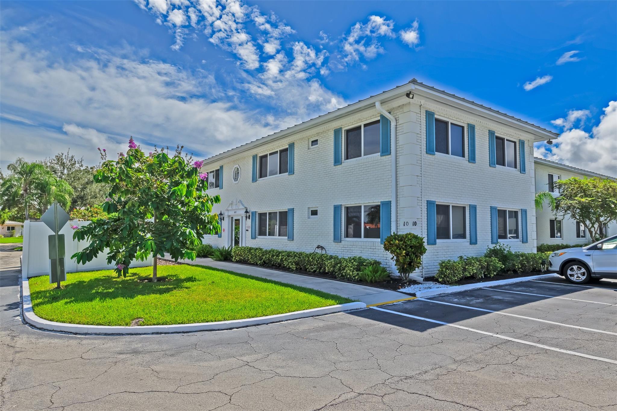 GEORGIAN COURT APTS NORTH - Residential