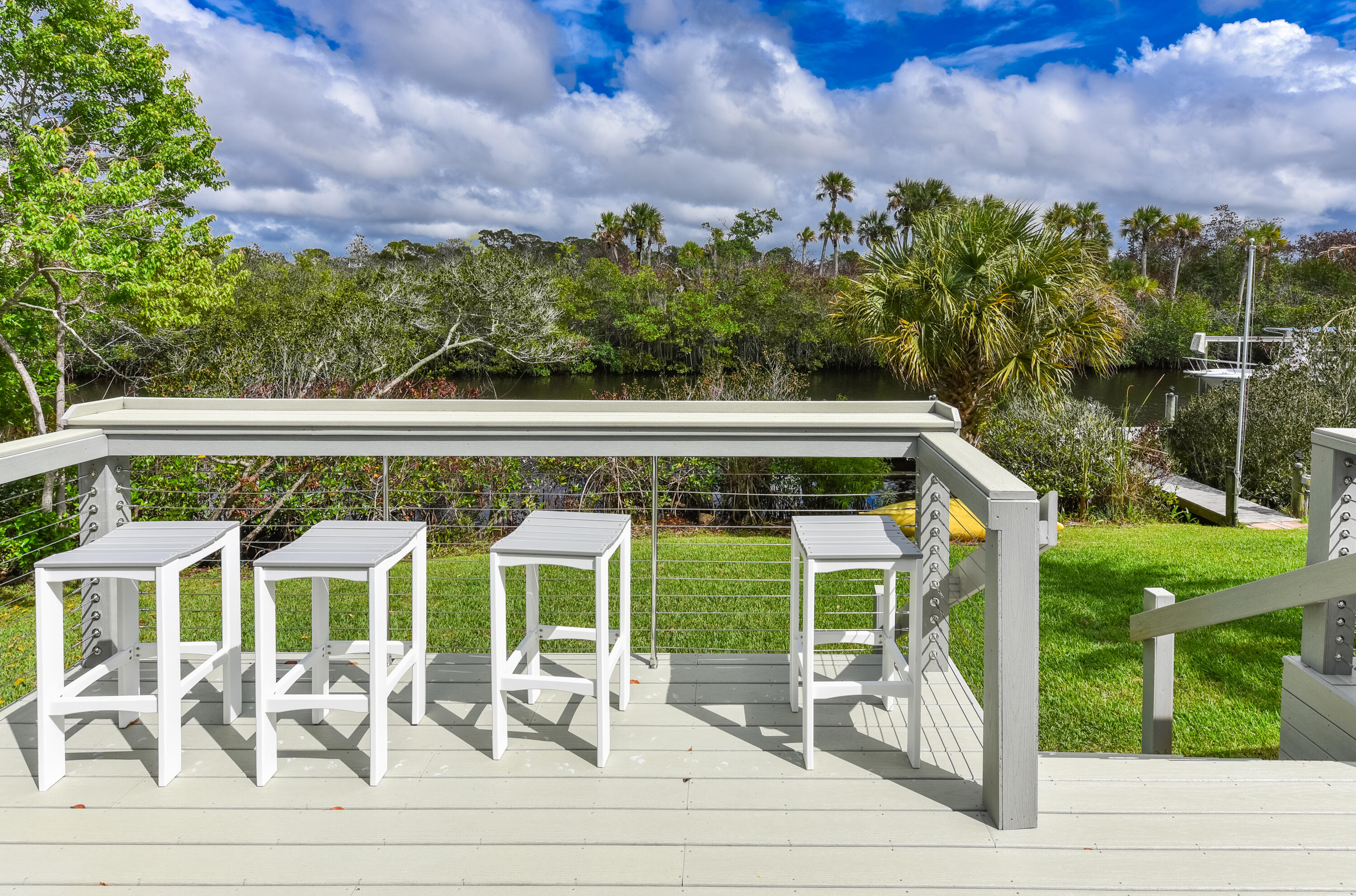 3281 SW Water Edge Way