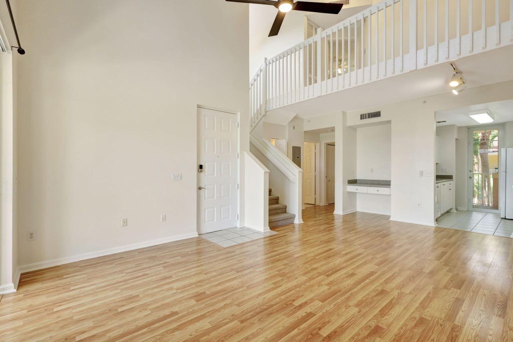 Photo of 4812 S Central Boulevard #24, Jupiter, FL 33458 (MLS # B26042580)