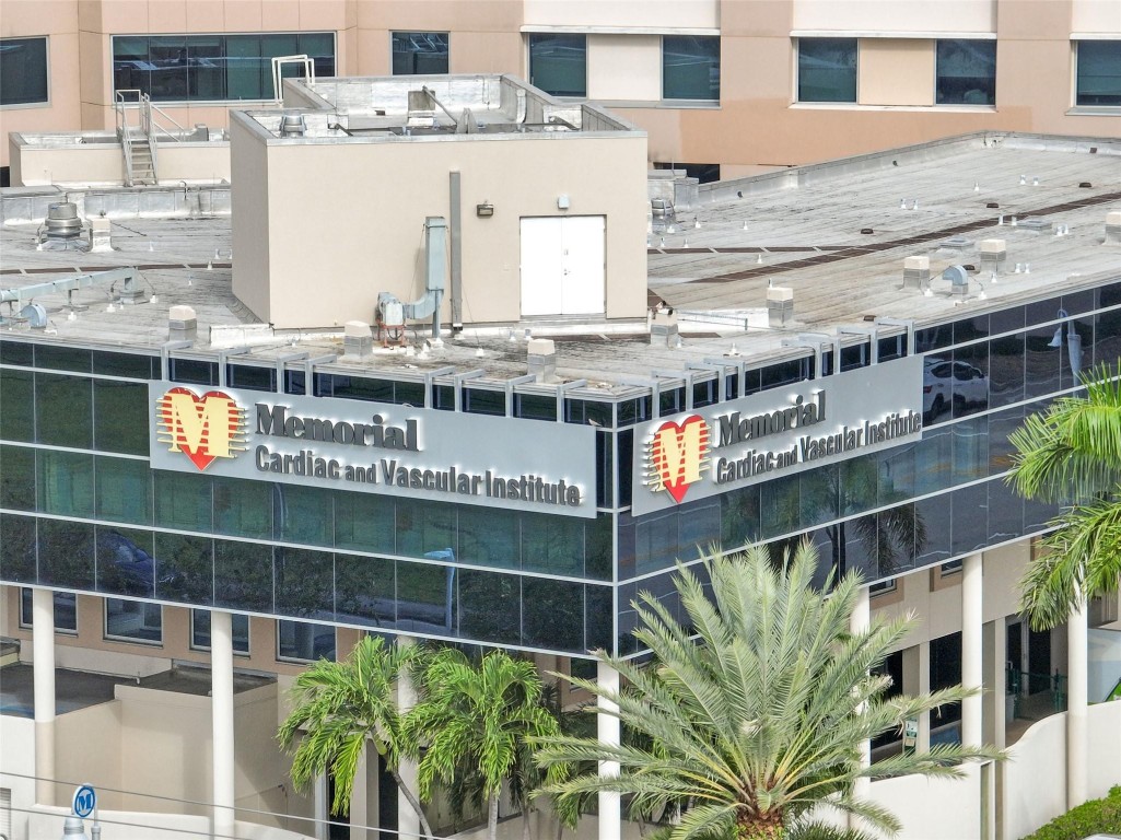 Orangebrook Golf Ests - Residential