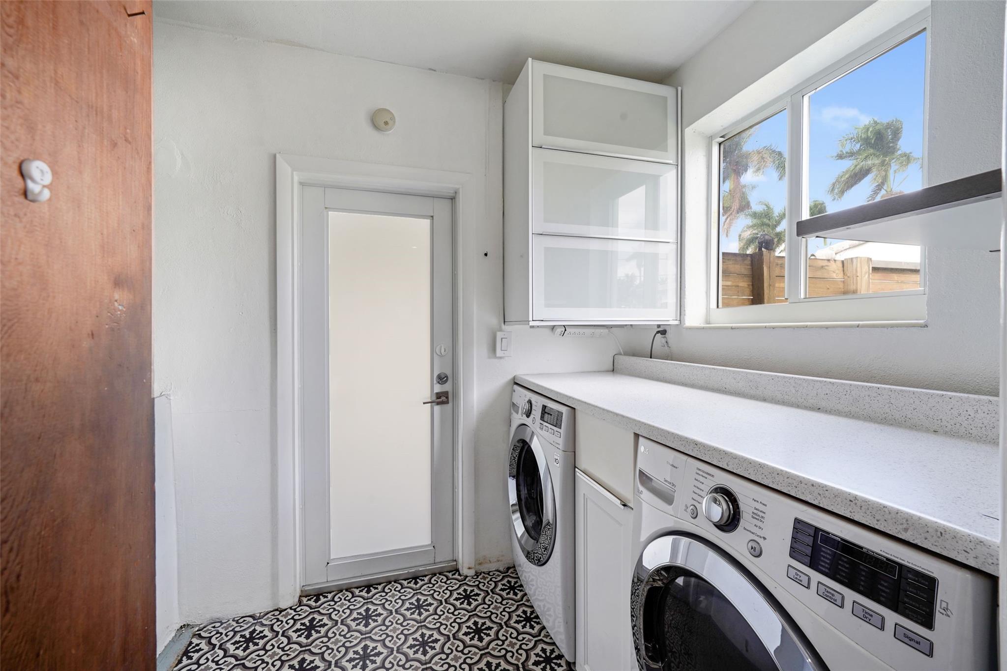 Orangebrook Golf Ests - Residential