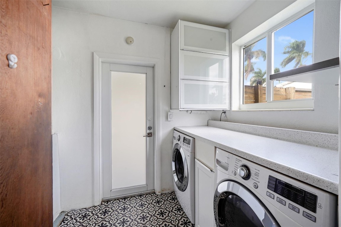 Orangebrook Golf Ests - Residential