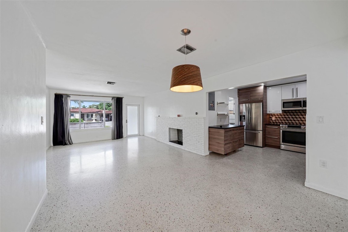 Orangebrook Golf Ests - Residential