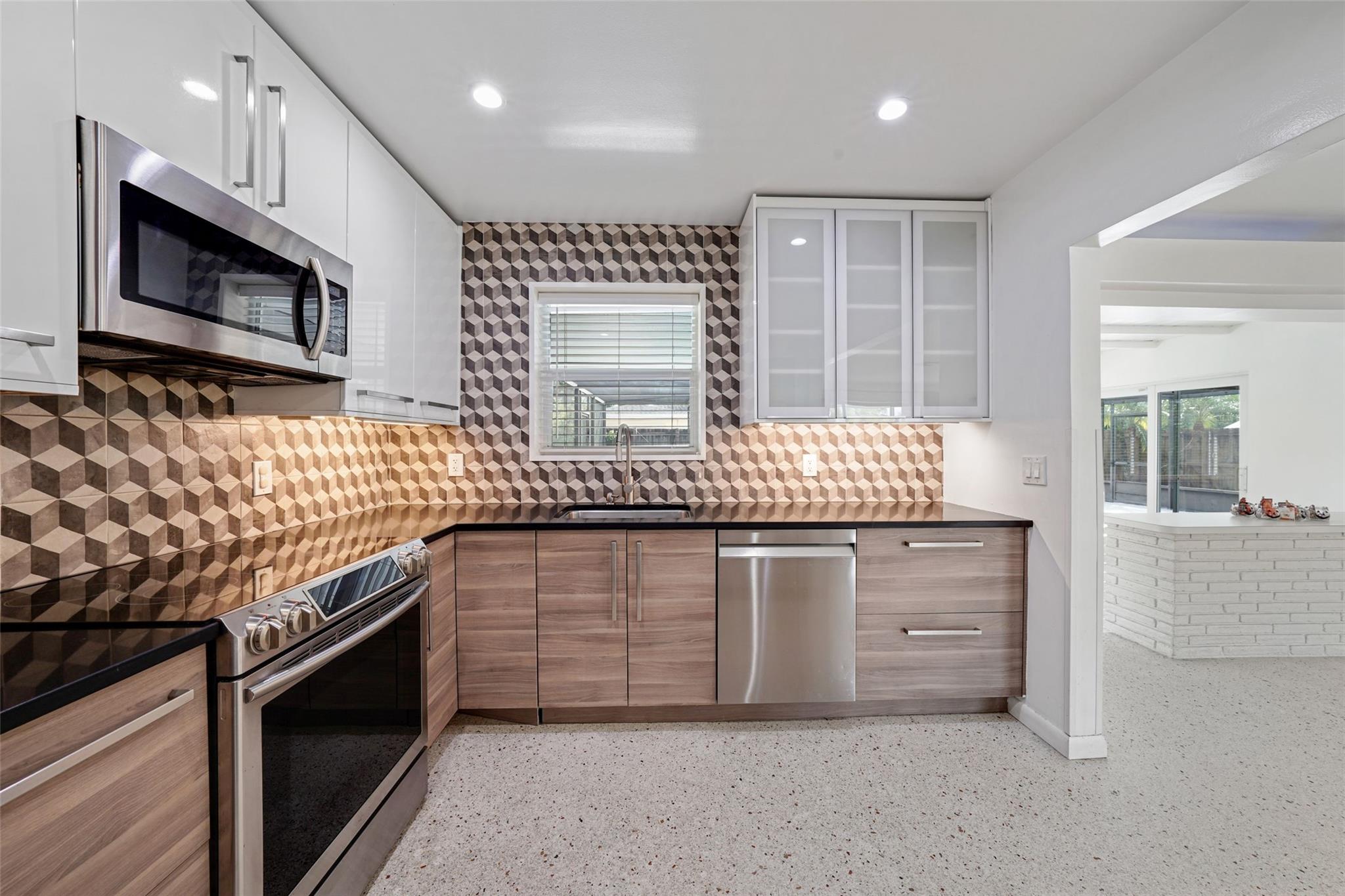 Orangebrook Golf Ests - Residential