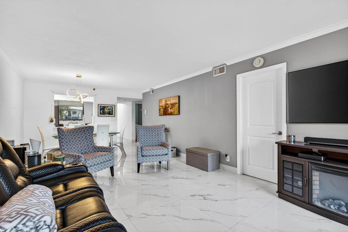 CLEARWATER OF MEADOWLAKES CONDO - Residential