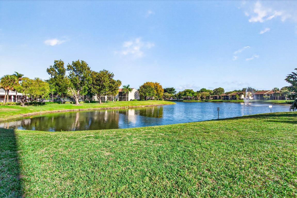 CLEARWATER OF MEADOWLAKES CONDO - Residential
