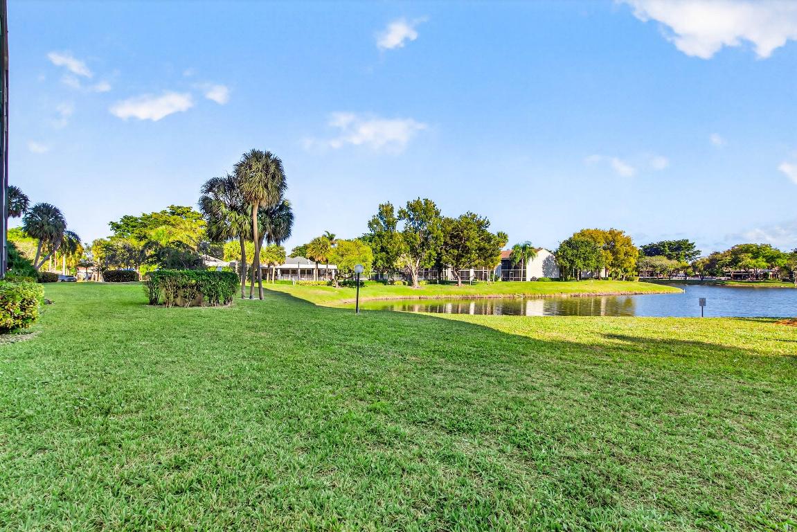 CLEARWATER OF MEADOWLAKES CONDO - Residential