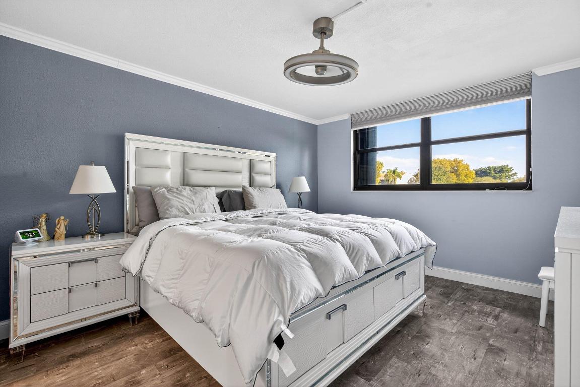 CLEARWATER OF MEADOWLAKES CONDO - Residential