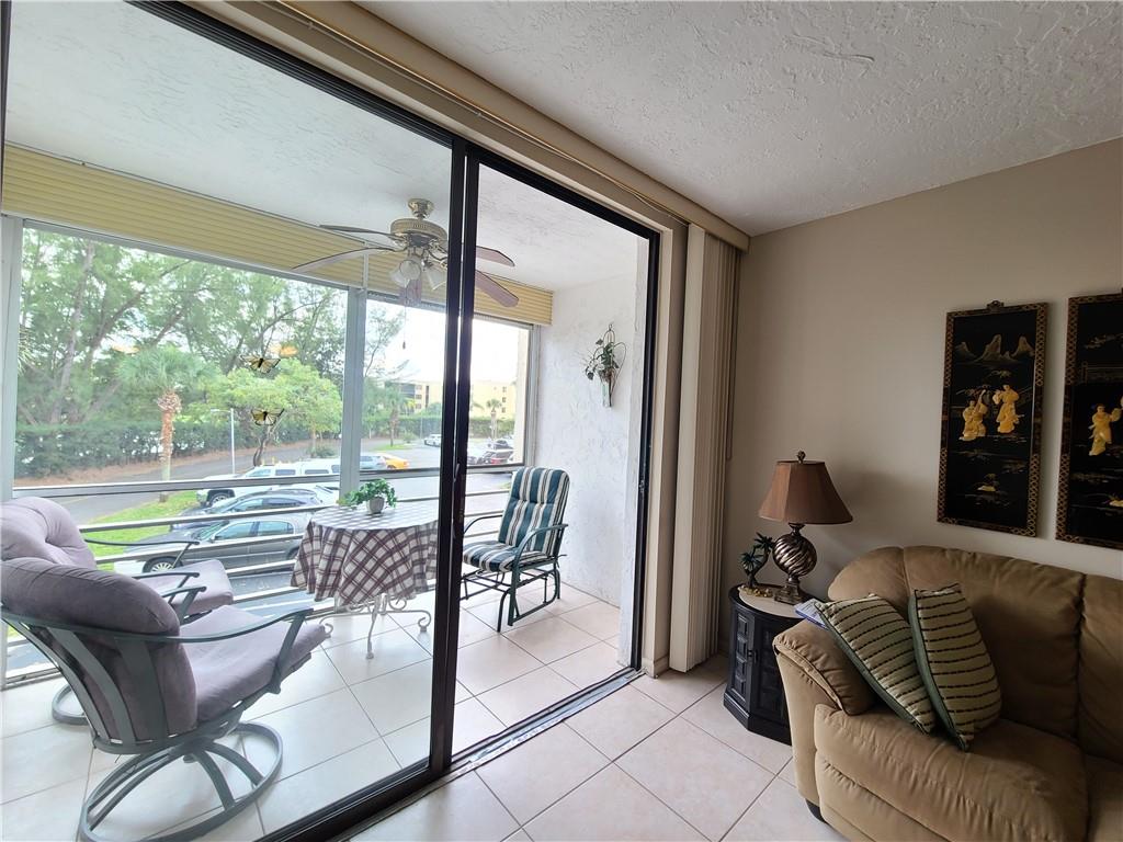 SOMERSET H - Residential