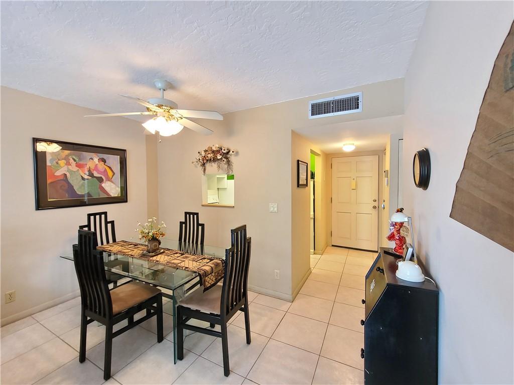 SOMERSET H - Residential