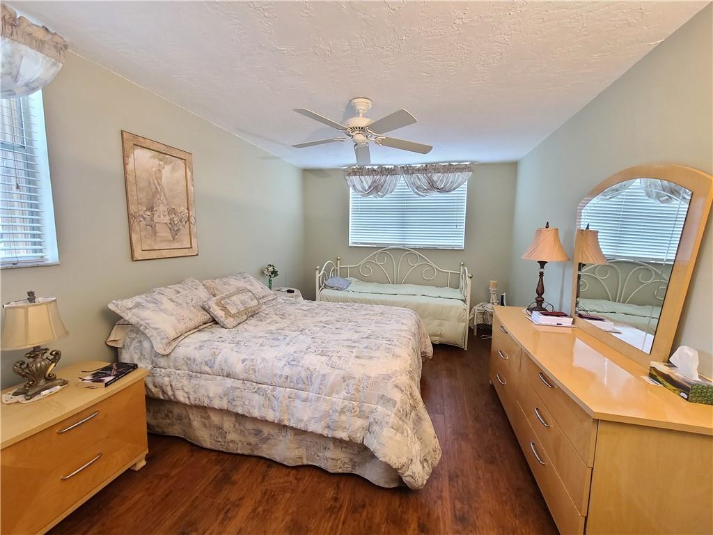 SOMERSET H - Residential