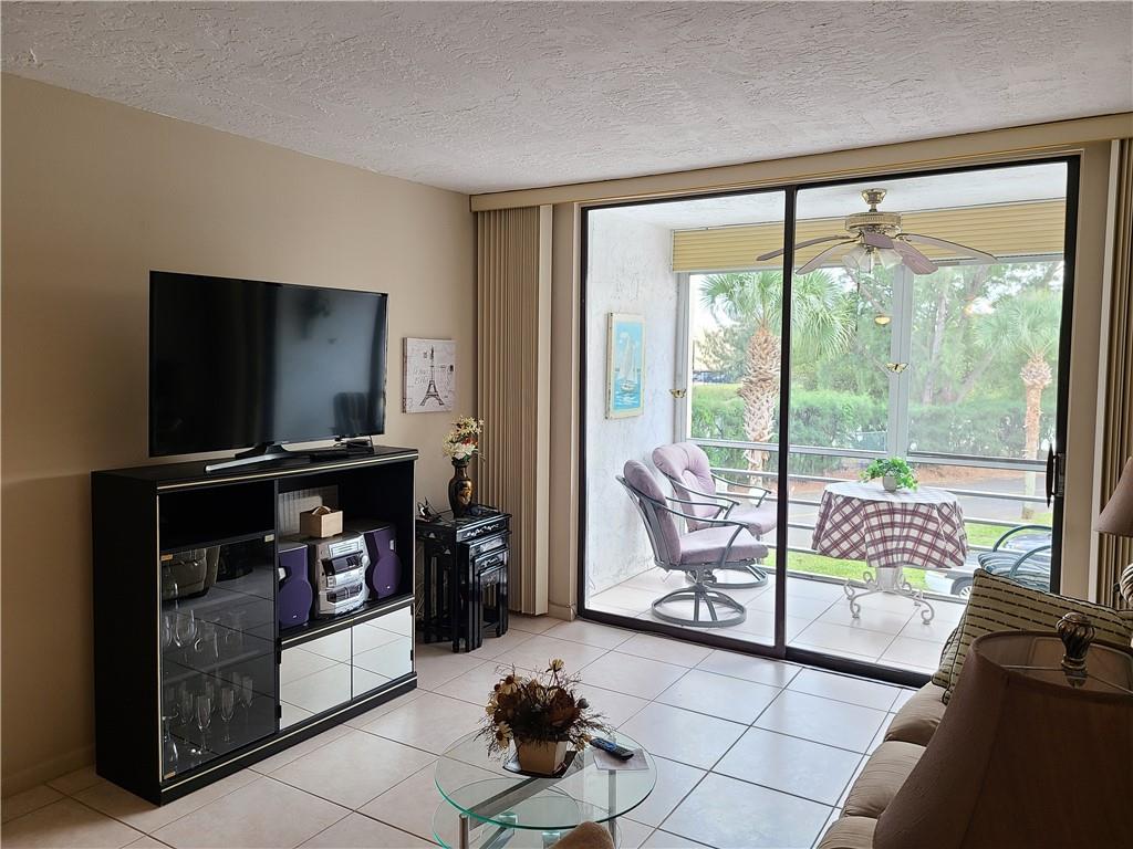 SOMERSET H - Residential