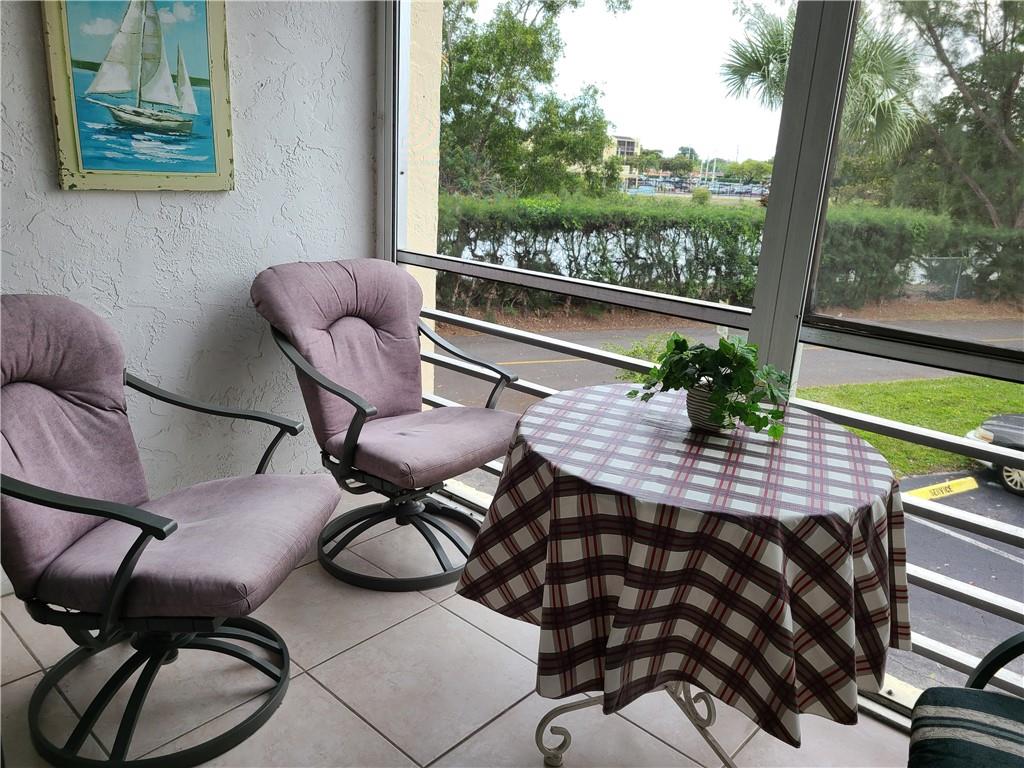 SOMERSET H - Residential
