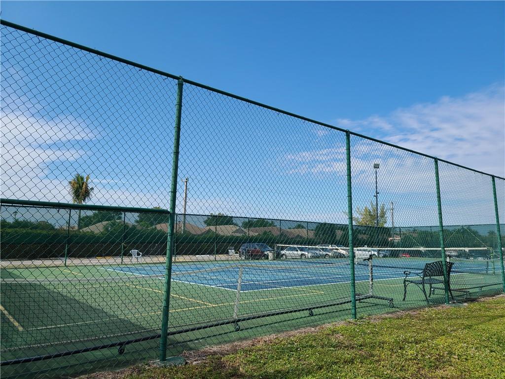 SOMERSET H - Residential