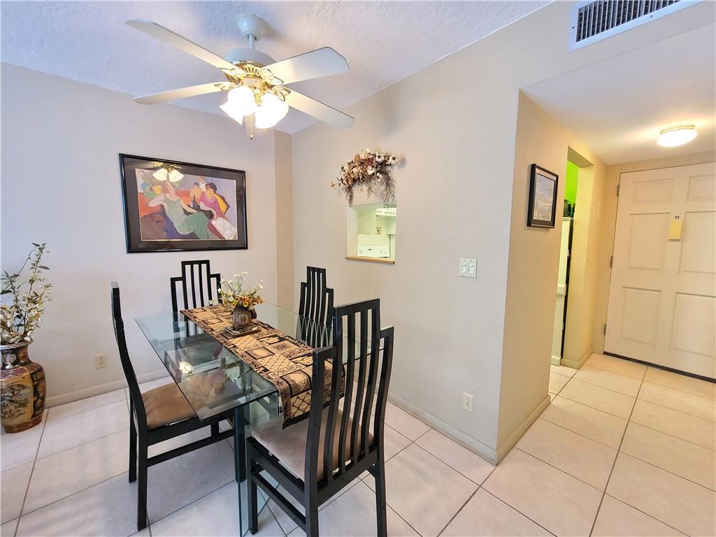 SOMERSET H - Residential