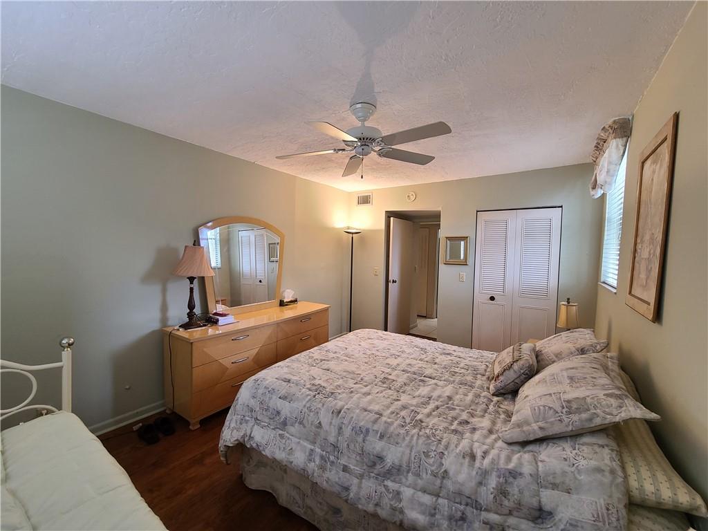 SOMERSET H - Residential