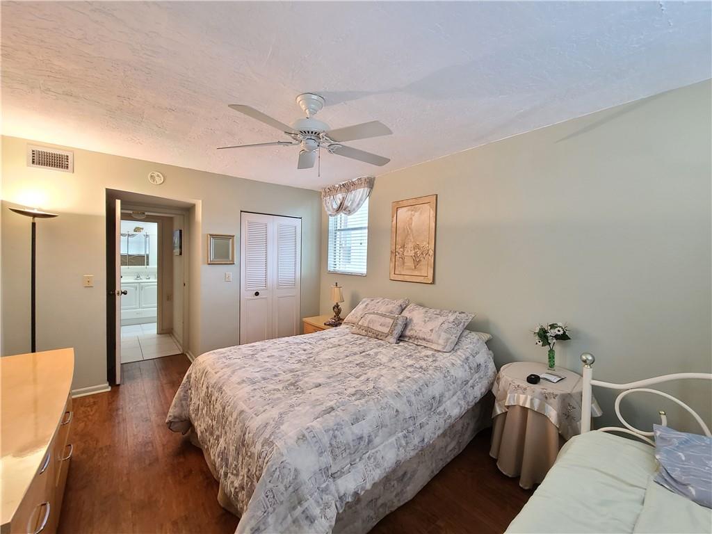 SOMERSET H - Residential
