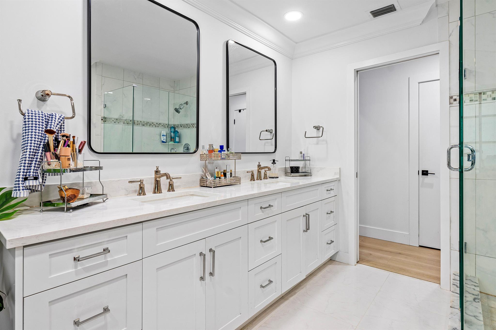 TROPIC ISLE 2ND SEC - Residential