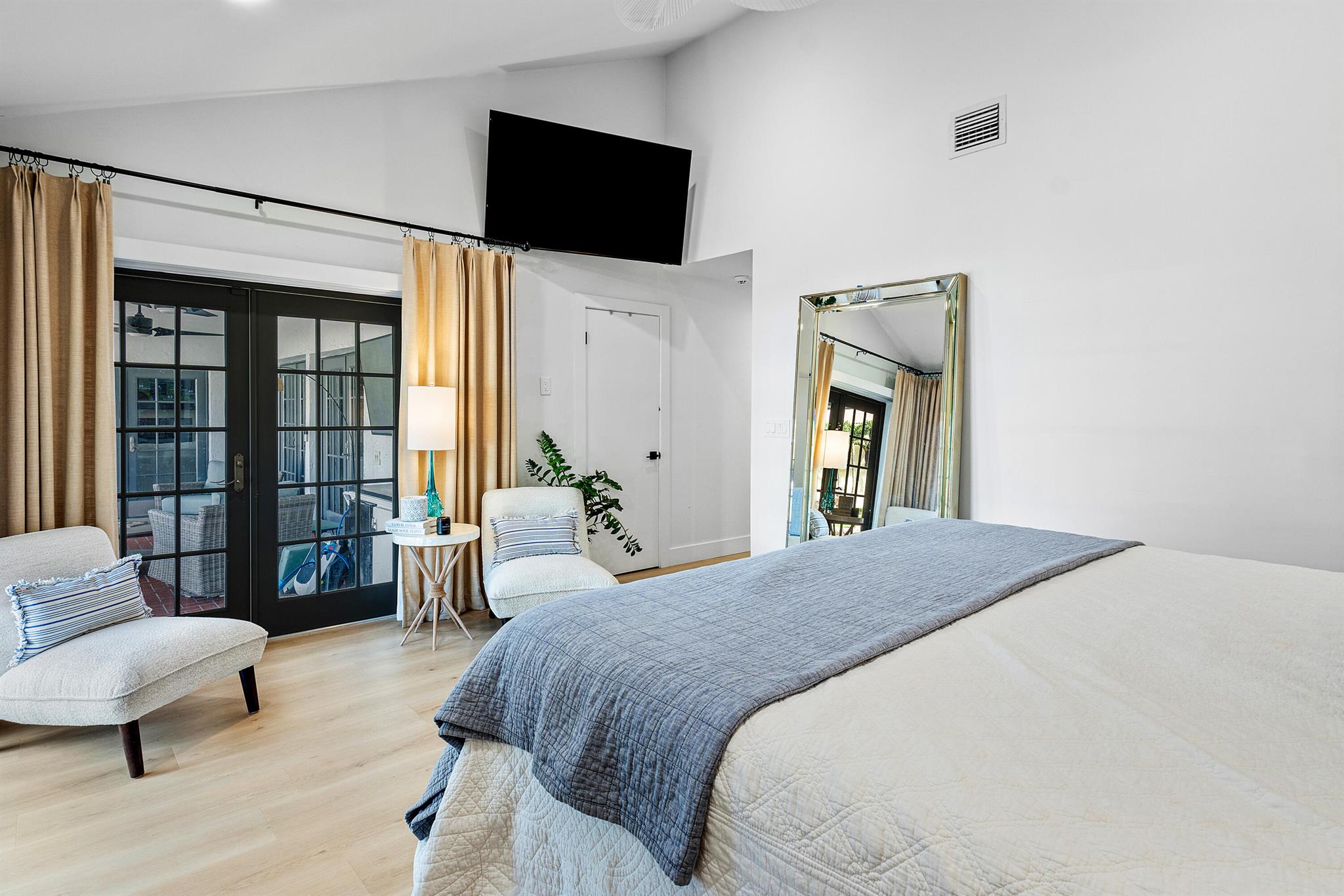 TROPIC ISLE 2ND SEC - Residential