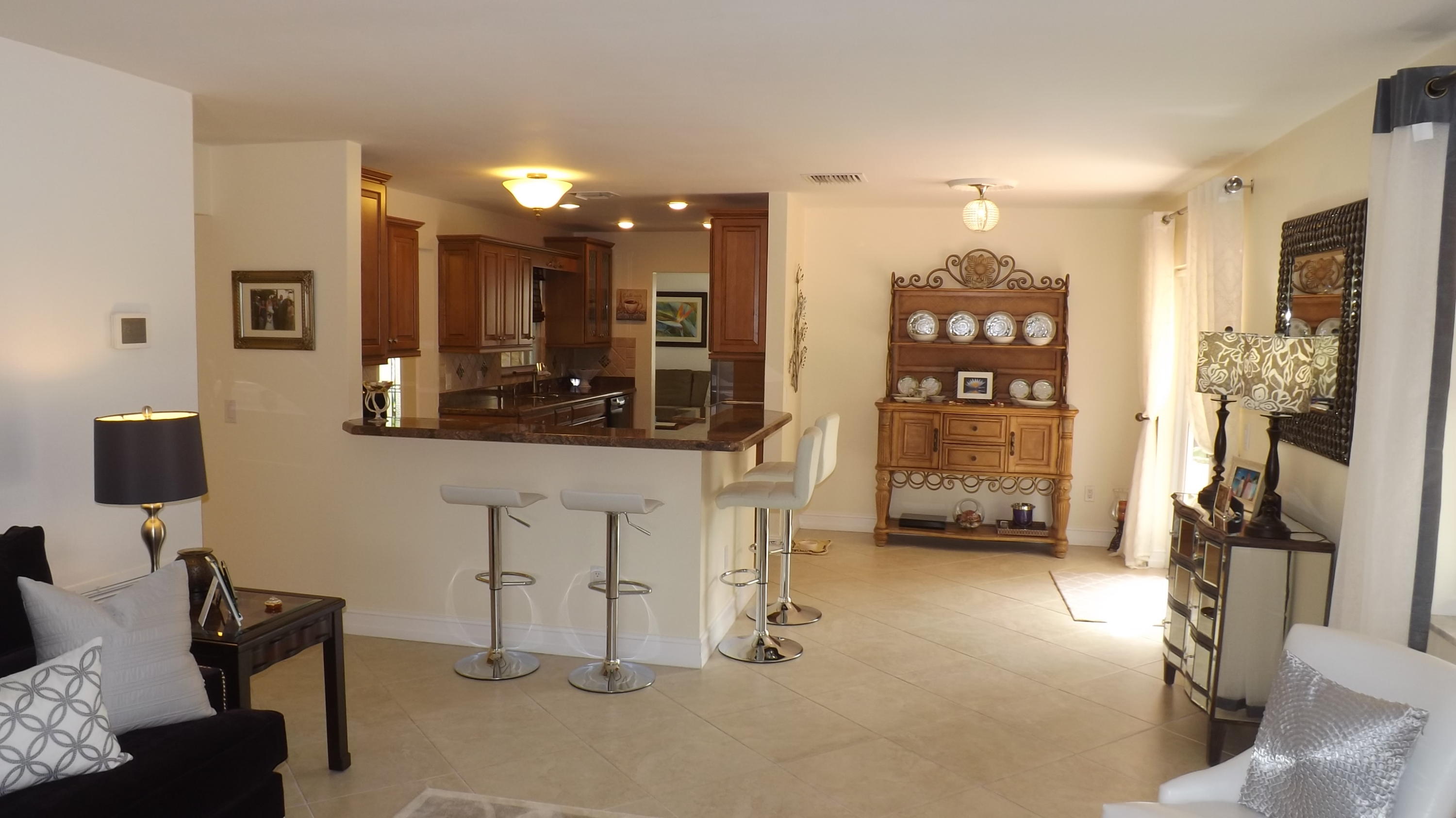 PALM SPRINGS VILLAGE 4 - Residential