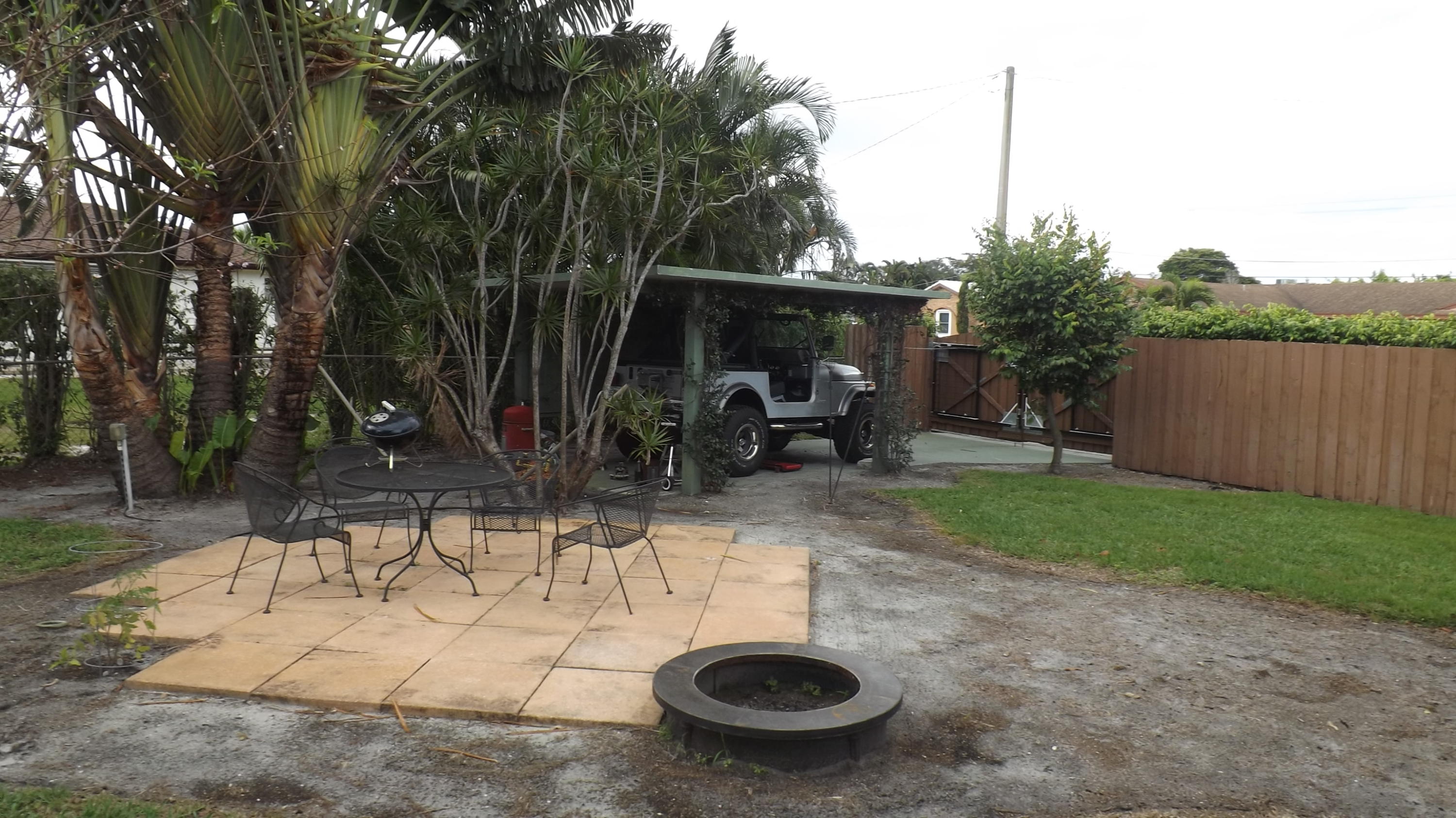 PALM SPRINGS VILLAGE 4 - Residential