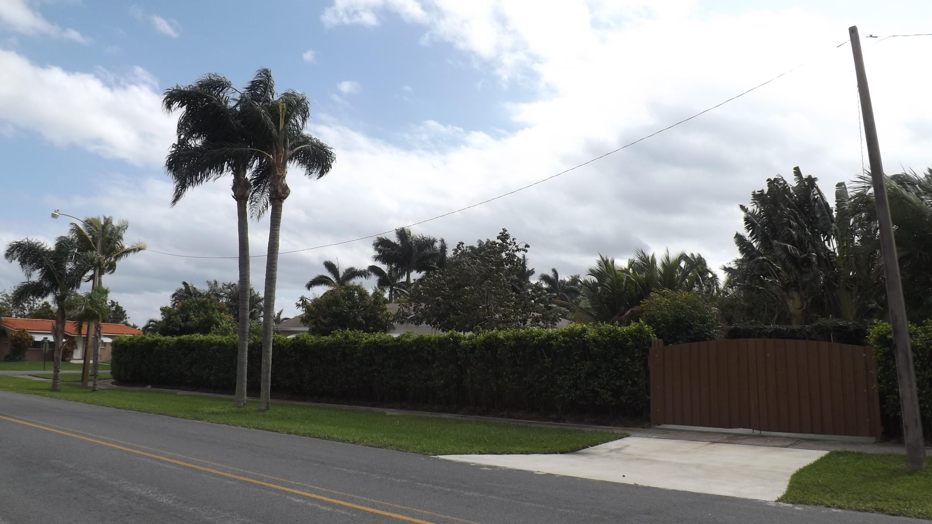 PALM SPRINGS VILLAGE 4 - Residential