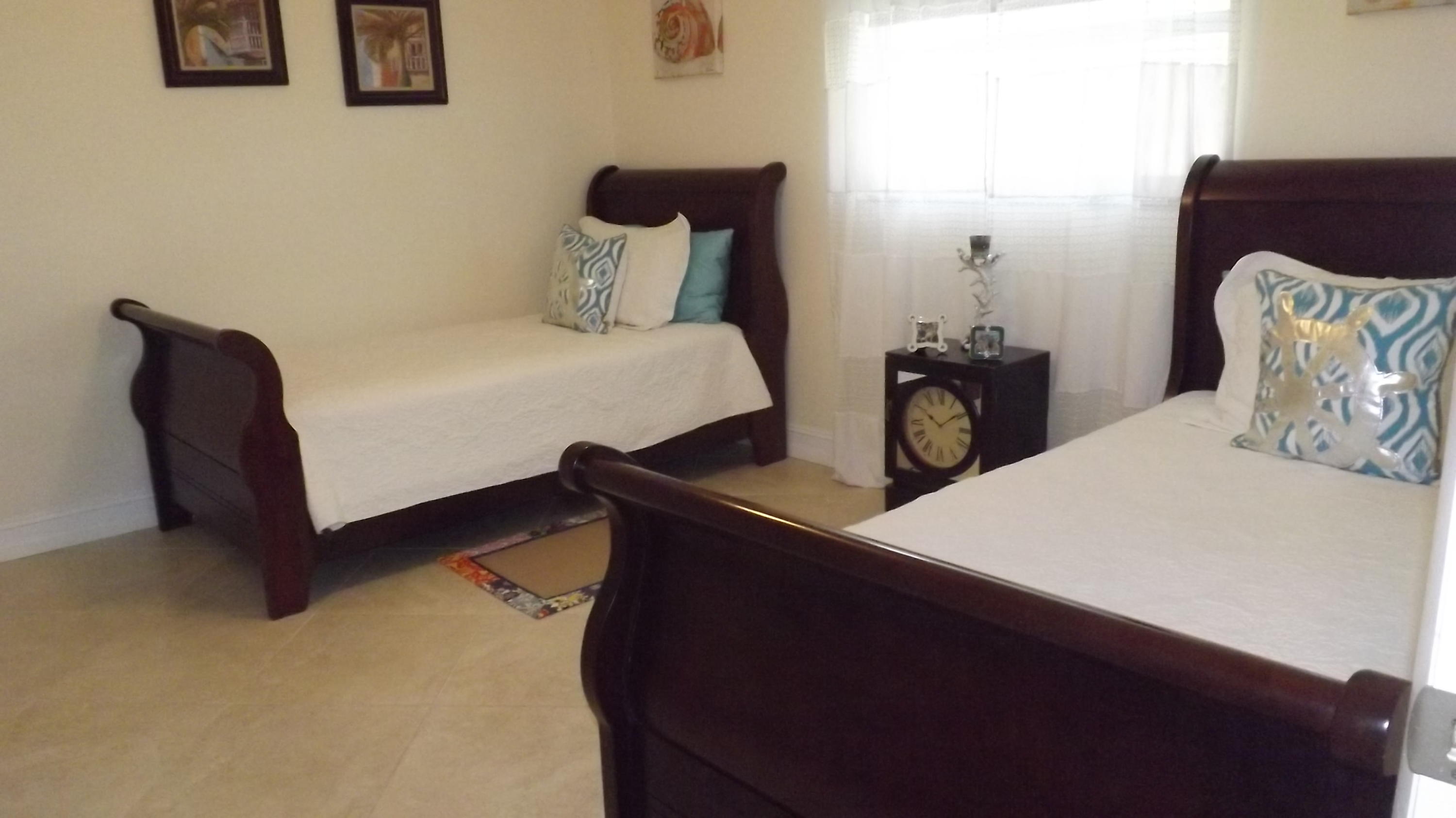 PALM SPRINGS VILLAGE 4 - Residential