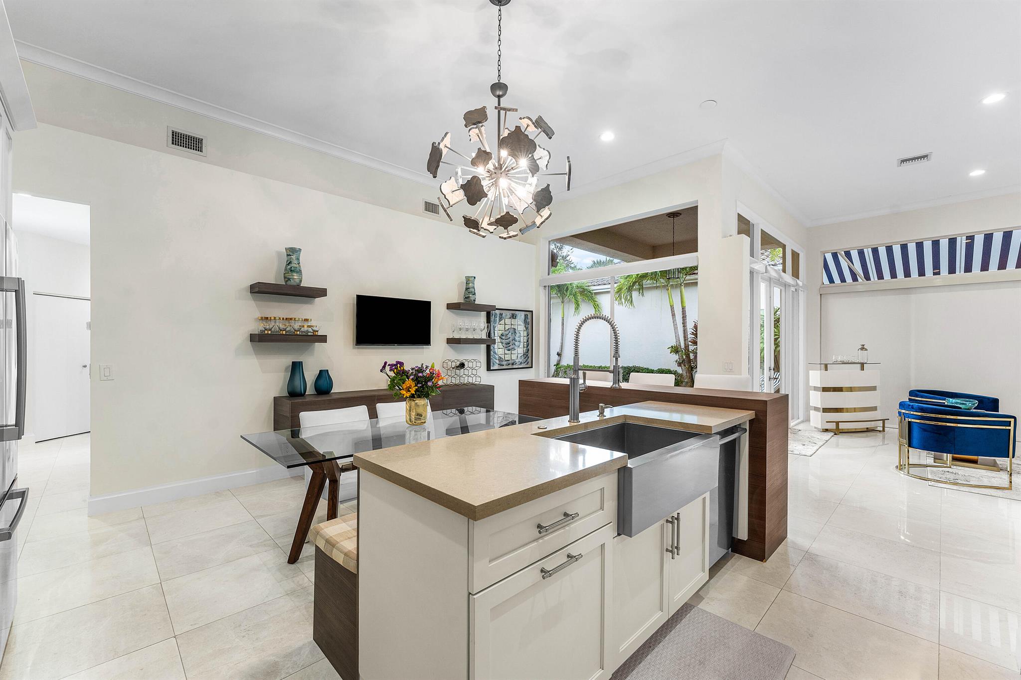 BANYANS - Residential Lease