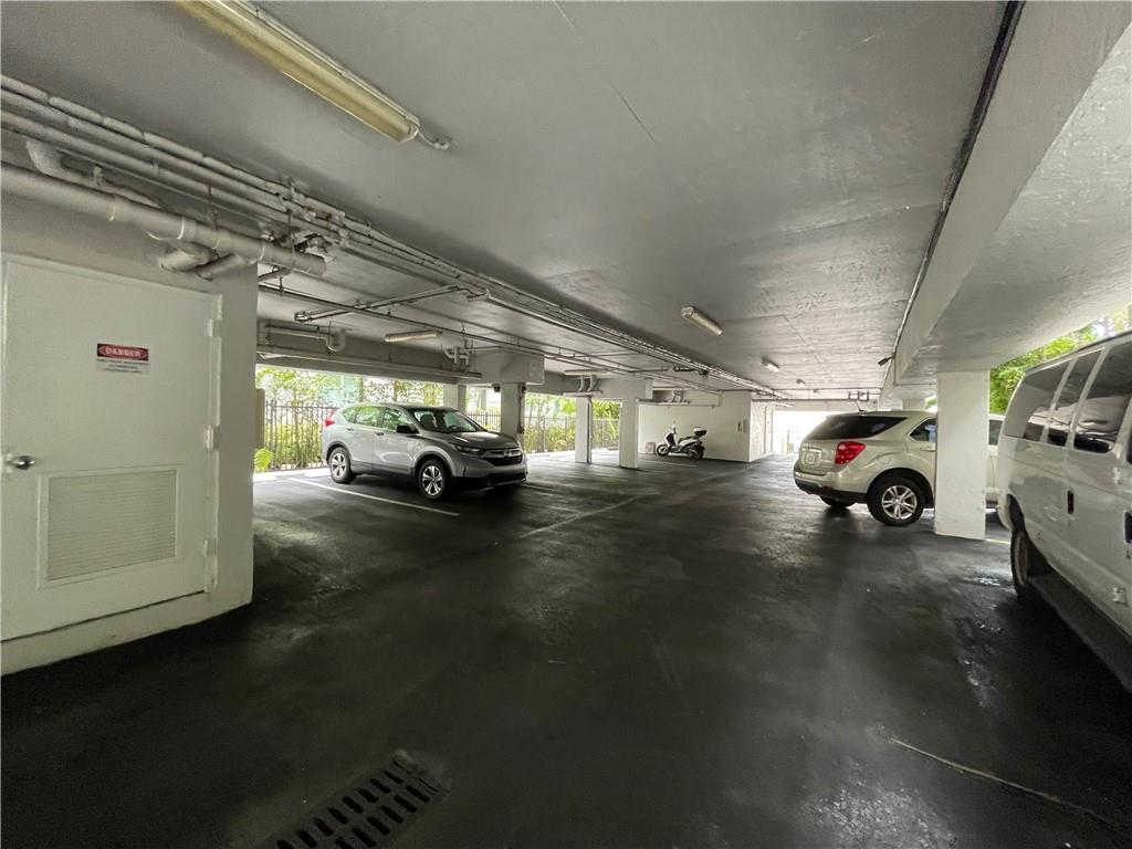 West Side Plaza Condo - Residential Lease