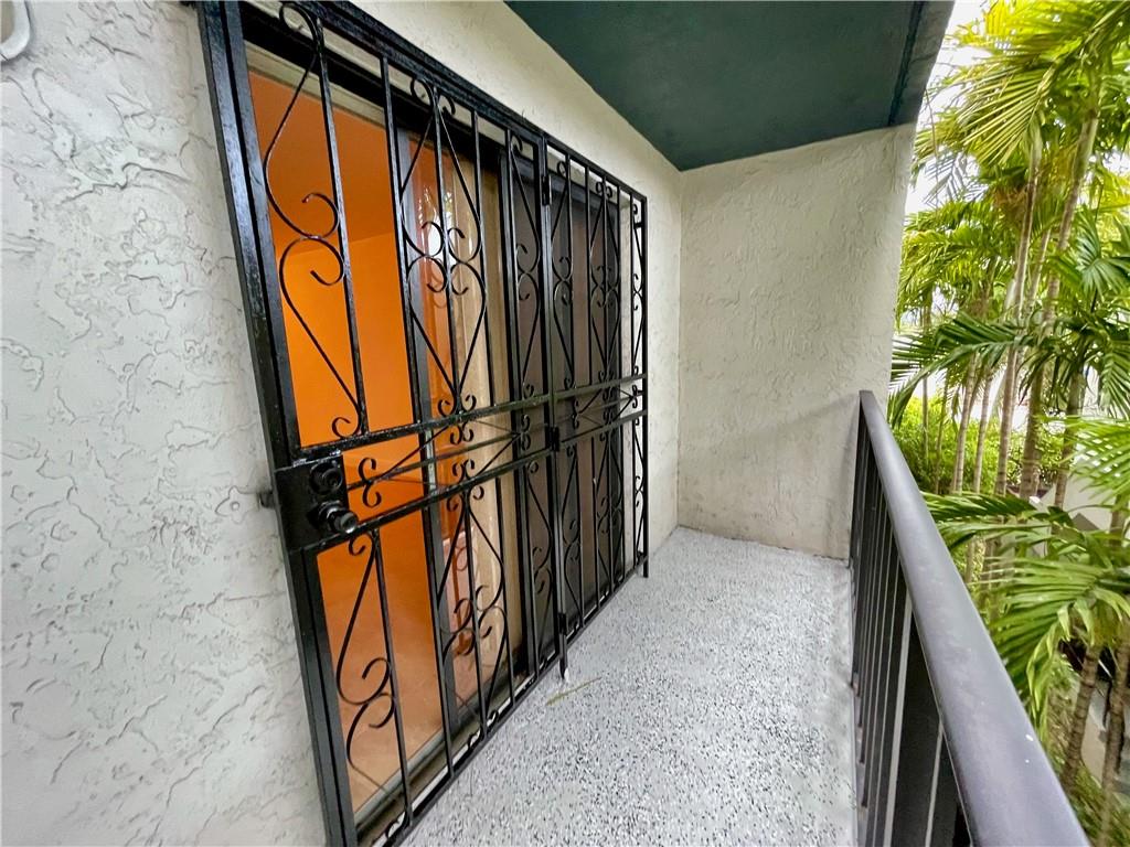 West Side Plaza Condo - Residential Lease