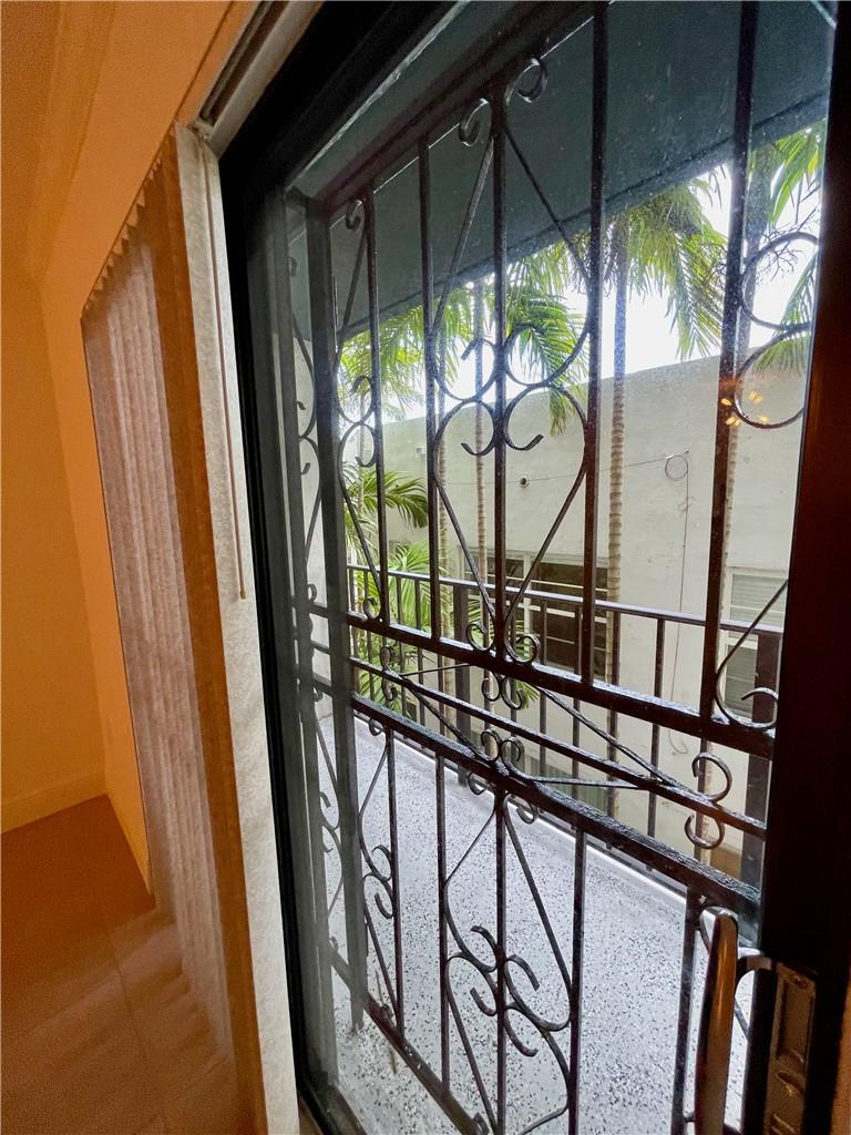 West Side Plaza Condo - Residential Lease